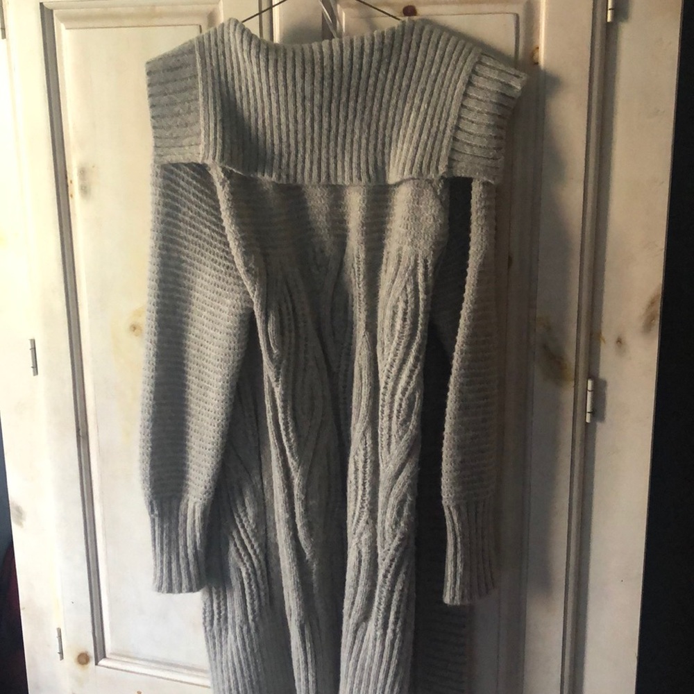 Grey Cardigan - Picture 2 of 2